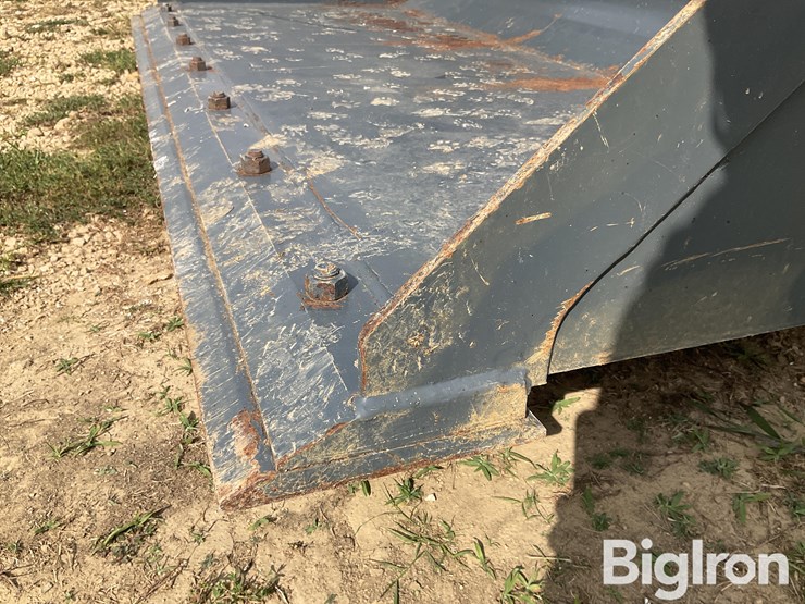 84"-27-cu-ft-material-bucket-image-9