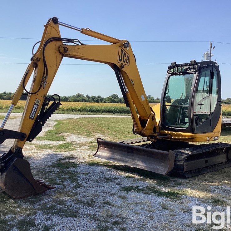 JCB 8080