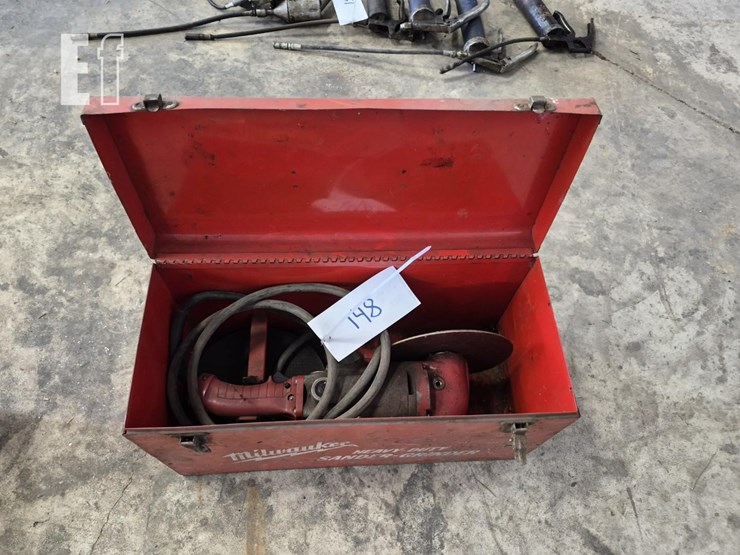 milwaukee-grinder-image-1