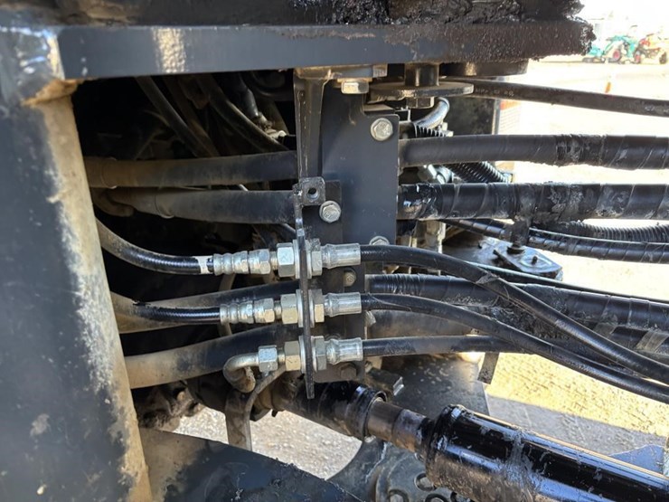 2014-komatsu-wa380-7-image-31