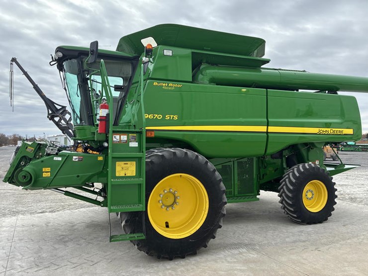 #122299-•-2011-jd-9670-#1h09670sjb0741766-image-8