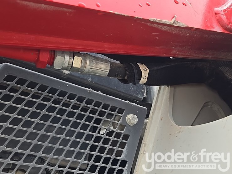 takeuchi-tl8r2-image-43