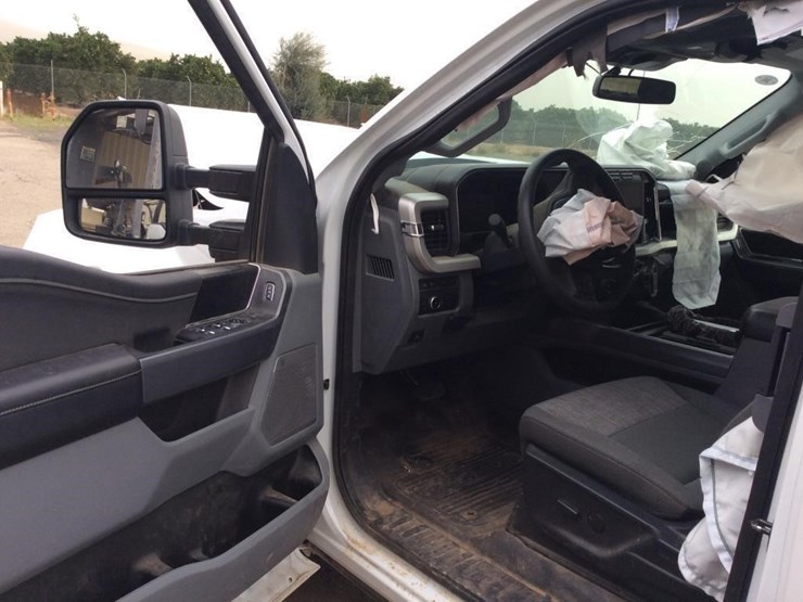 2024-ford-f250-image-6