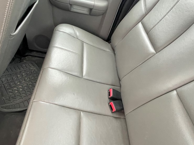 2013-chevrolet-1500-image-57