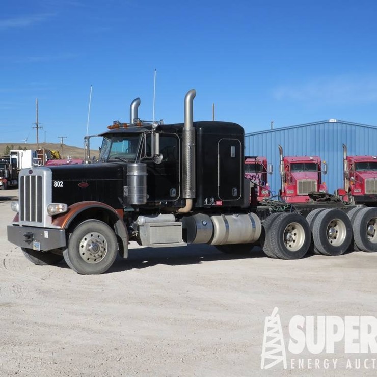 2014 PETERBILT 388