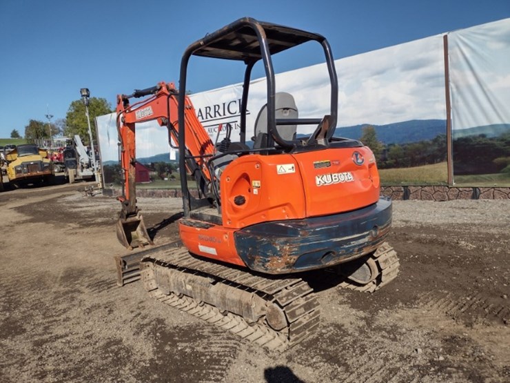 kubota-kx040-4-image-53