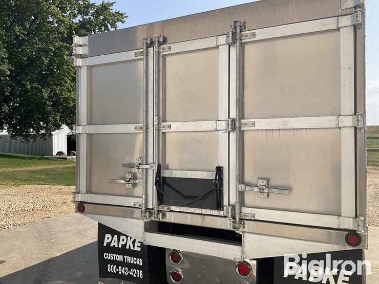 kenworth-w900-image-6