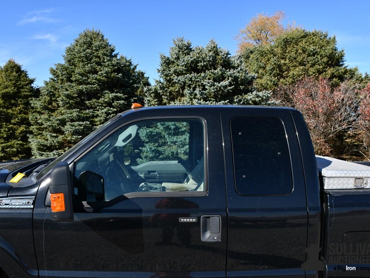 2013-ford-f250-xlt-image-12