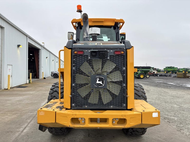 john-deere-624-image-7