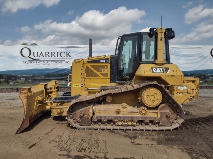 caterpillar-d6n-xl-image-1