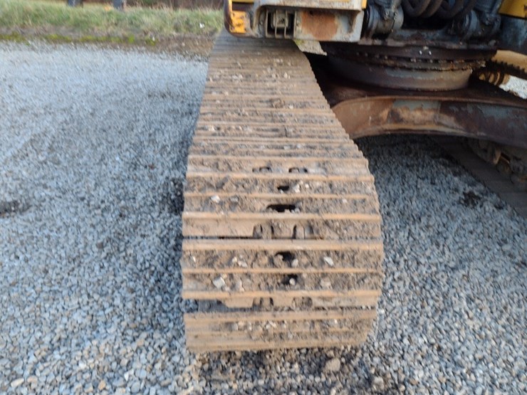 volvo-ec160b-lc-image-32