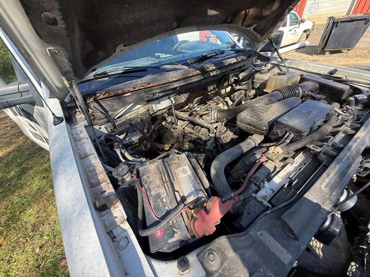 2010-ford-f150-image-16