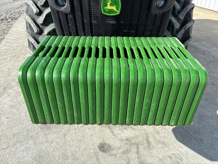 john-deere-8320r-image-14