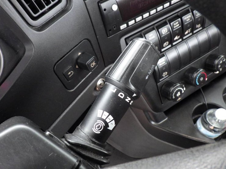 2019-international-lt-image-21