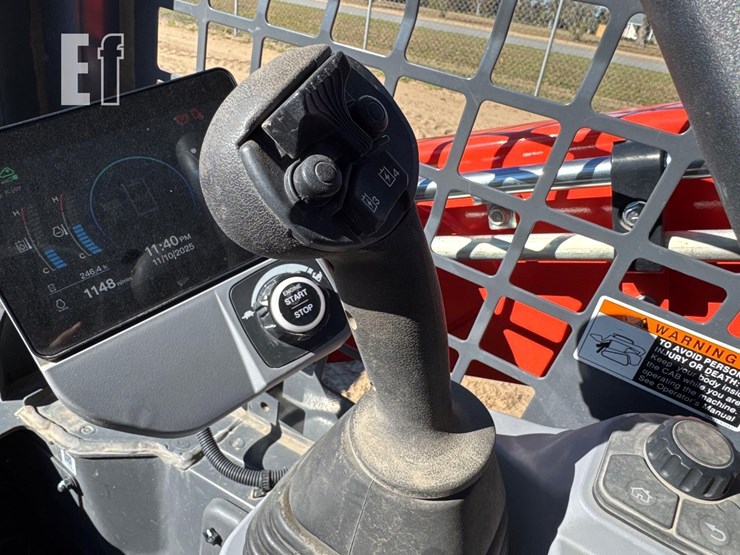 2018-kubota-svl75-3-image-24