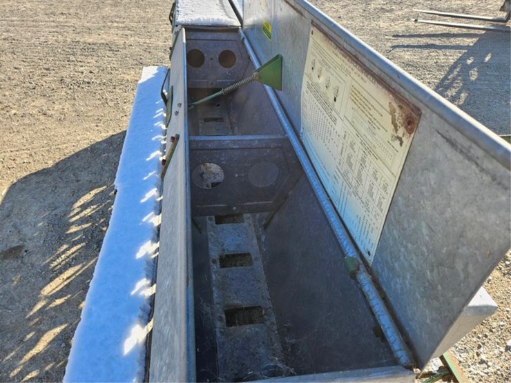 john-deere-10-image-16