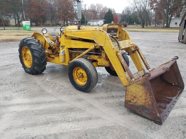 massey-ferguson-30-image-3