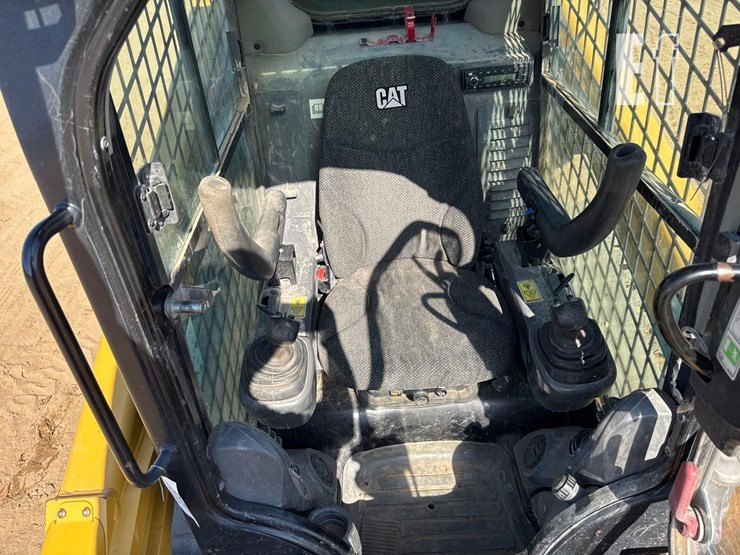 caterpillar-299d2-xhp-image-23