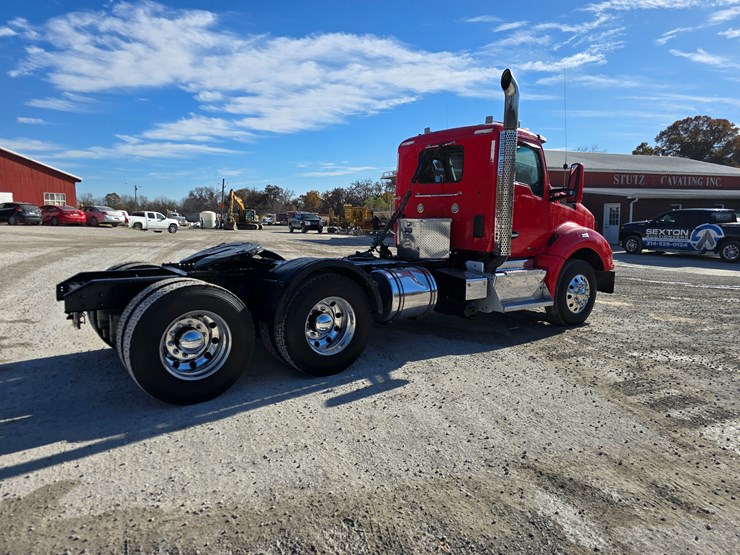 kenworth-t880-image-31