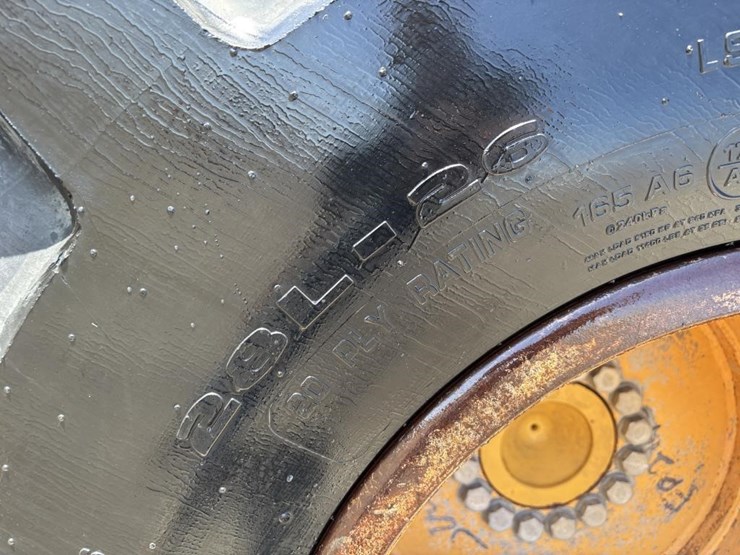 2019-caterpillar-930m-image-21