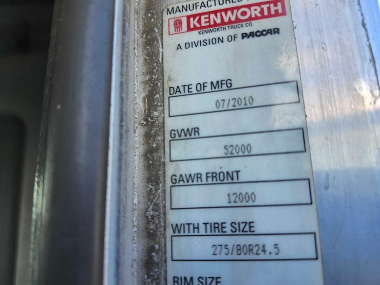 2011-kenworth-t800-image-3