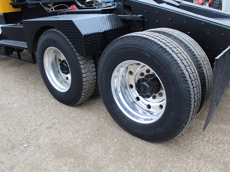 1982-caterpillar-3406-image-8