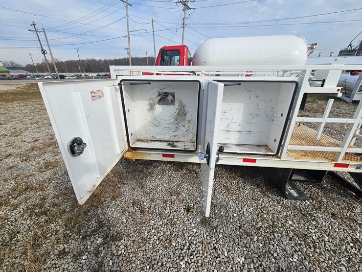 chevrolet-3500-image-17