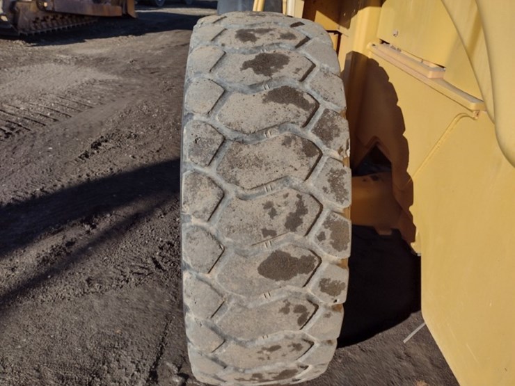 caterpillar-924g-image-22