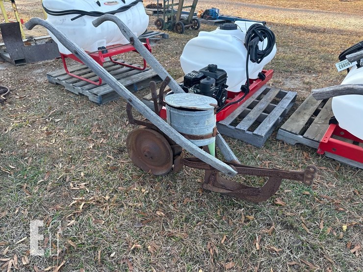 cole-1r-planter-image-1