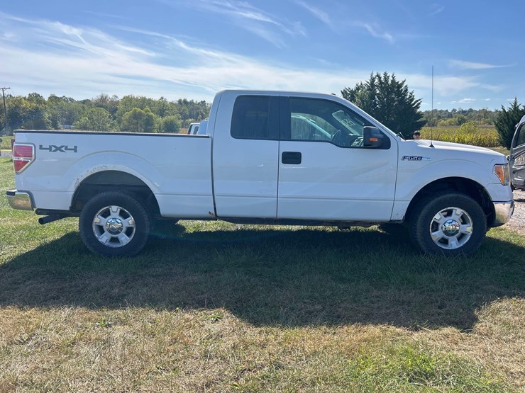 2011-ford-f150-xlt-image-4