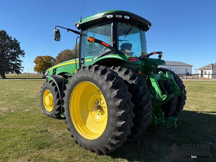 john-deere-8260r-image-7