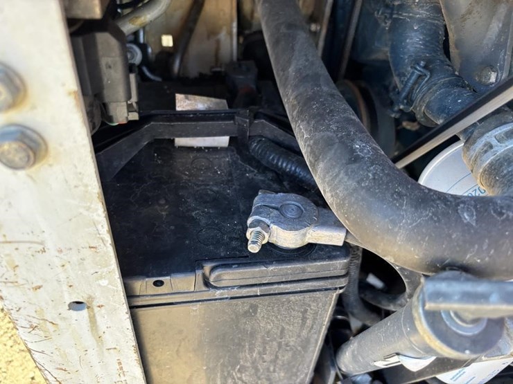 2021-bobcat-s70-image-32