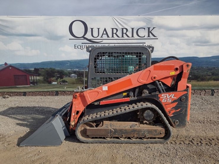 kubota-svl65-image-1