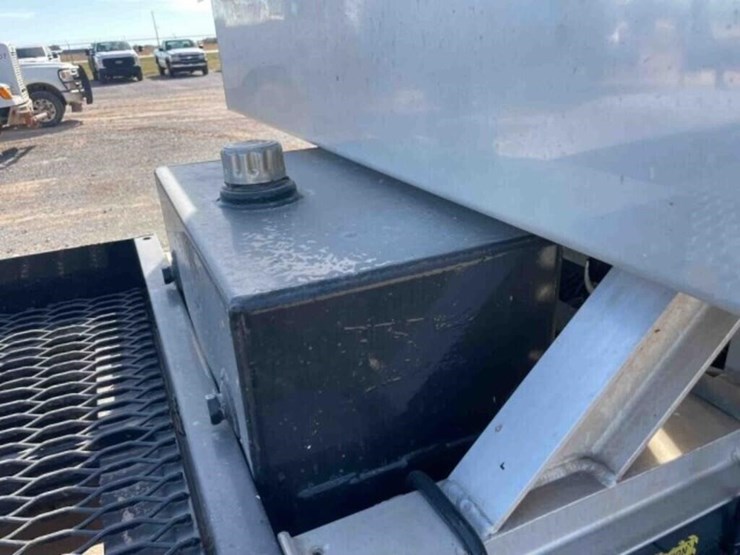 2007-mack-chn613-image-13