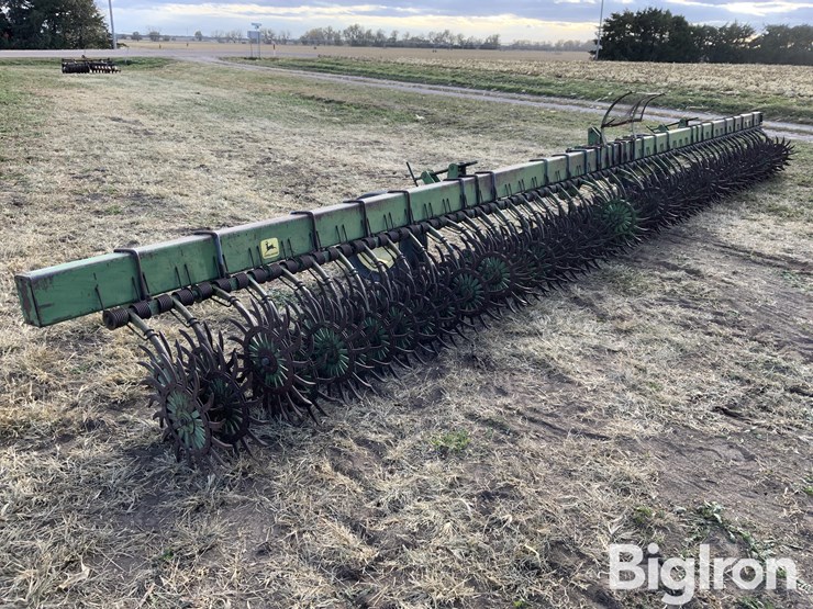 john-deere-400-image-7