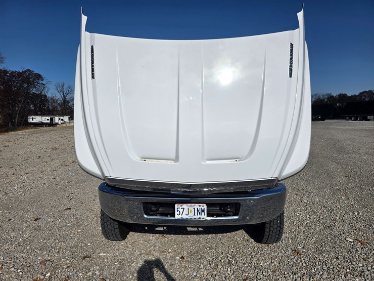 chevrolet-silverado-5500hd-image-49