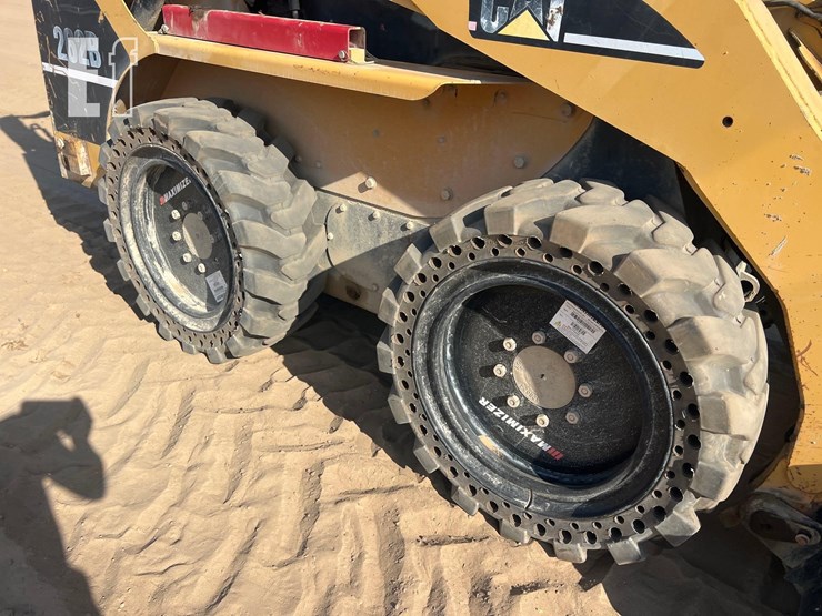 2005-caterpillar-262b-image-12