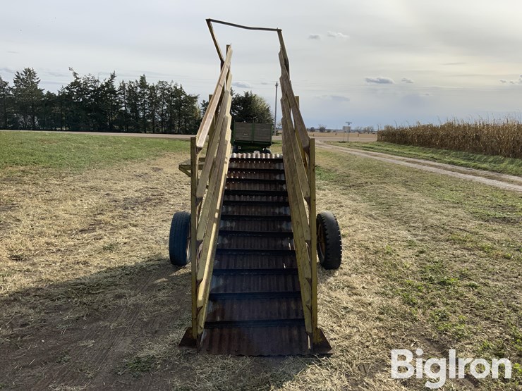 baasch-portable-loading-chute-image-6