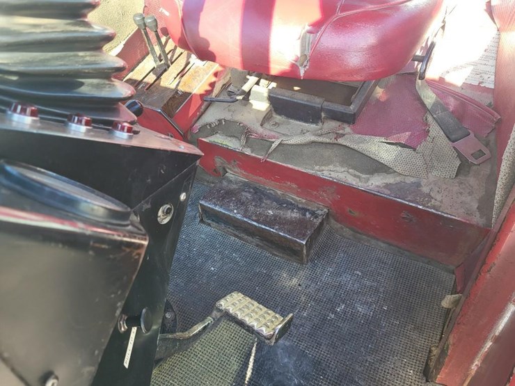 white-2-105-image-59