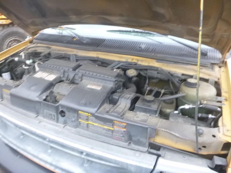 2001-ford-e450-image-17