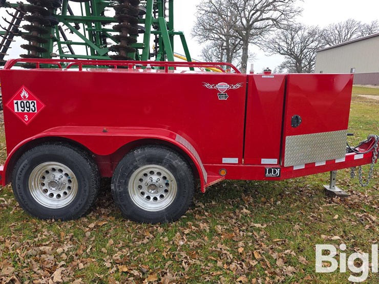 2013-thunder-creek-equipment-adt750-image-4