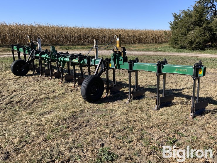 hawkins-12r30”-hiller-image-1