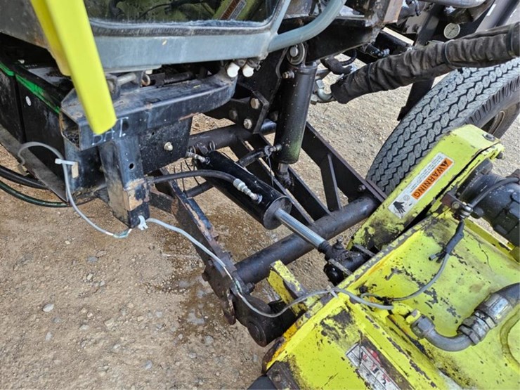 massey-ferguson-4325-image-17