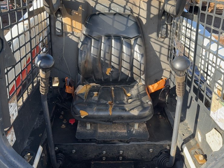 bobcat-s550-image-14