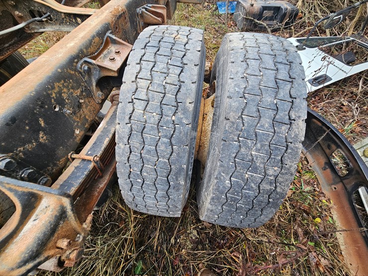 2004-international-durastar-4300-image-27