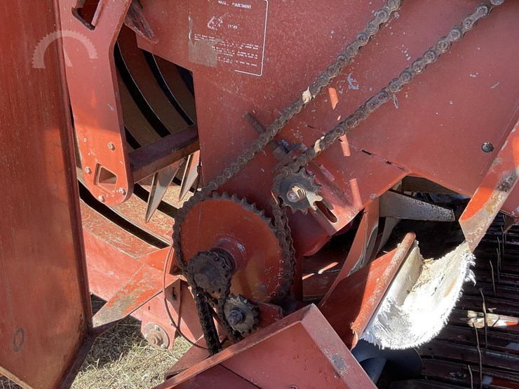 1980-hesston-4900-image-39