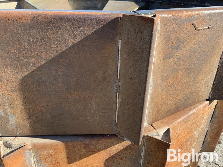 bb-metal-works-steel-tread-pivot-wheels-image-14