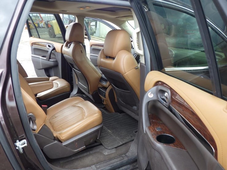 2015-buick-enclave-image-8