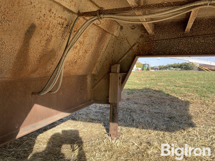 1984-schubert-t/a-lowboy-trailer-image-12