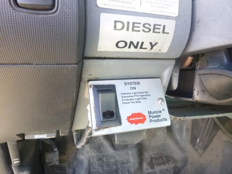 2012-ford-f550-image-8